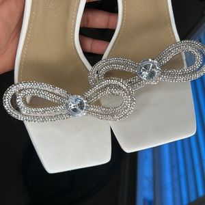 Silver bow heels size 8